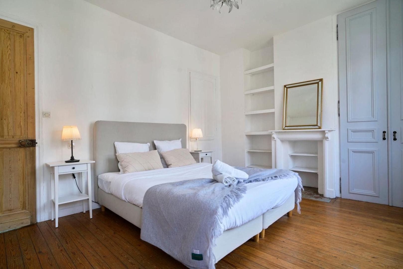 Beautiful 1900 House Full Equipped, 4Bdrm+ Garden! Daire Lambersart Dış mekan fotoğraf