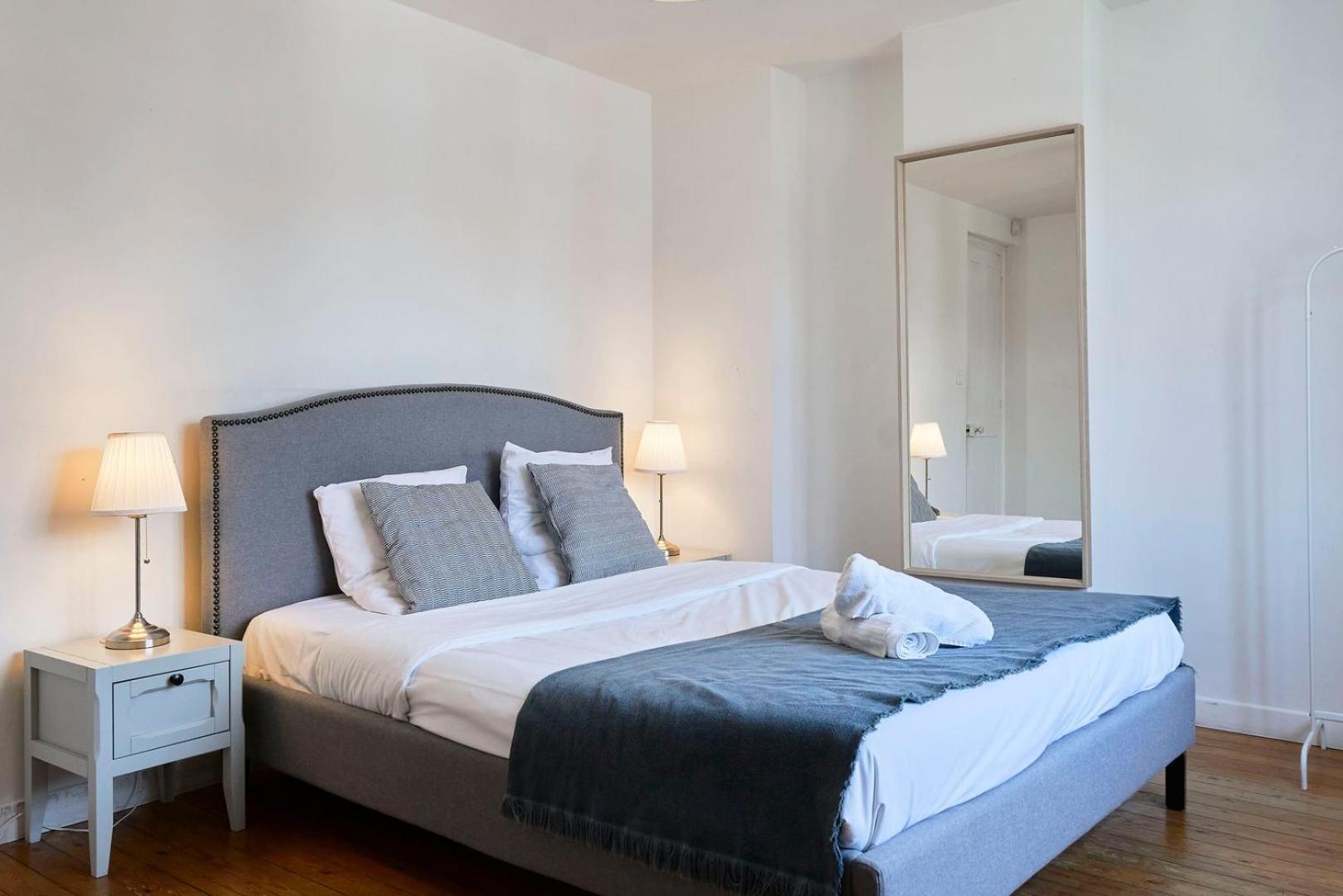 Beautiful 1900 House Full Equipped, 4Bdrm+ Garden! Daire Lambersart Dış mekan fotoğraf